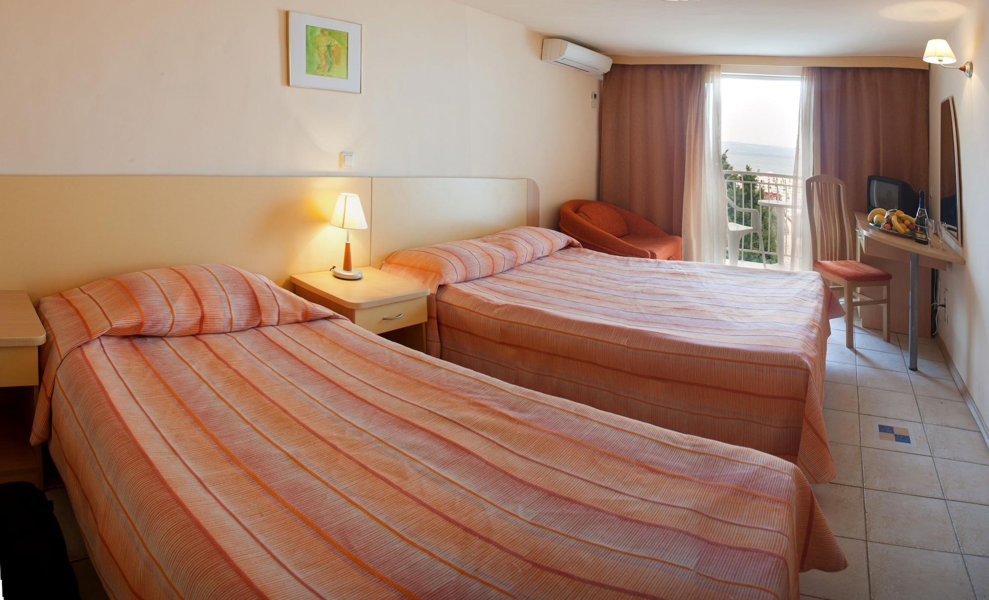 Kaliopa Hotel Albena Buitenkant foto