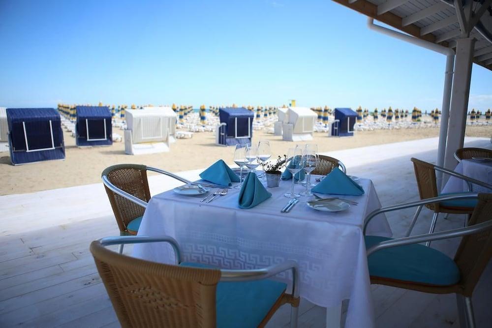 Kaliopa Hotel Albena Buitenkant foto