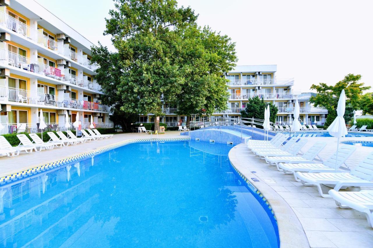 Kaliopa Hotel Albena Buitenkant foto
