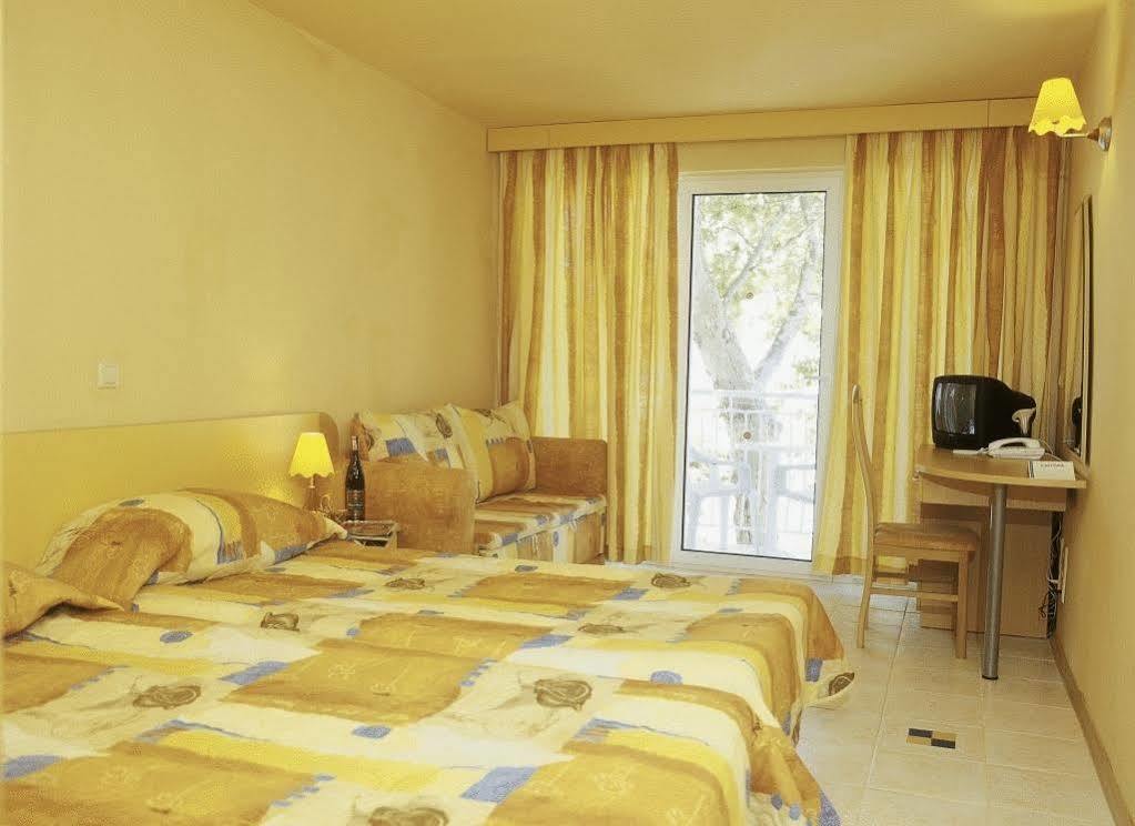 Kaliopa Hotel Albena Buitenkant foto