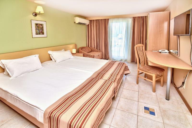 Kaliopa Hotel Albena Buitenkant foto